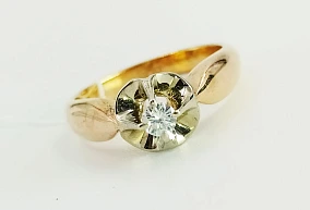 Золотое кольцо с бриллиантом 17,5 р-р