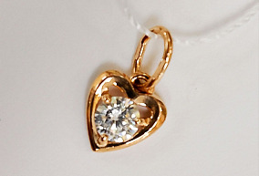 Золотая подвеска с фианитом 
