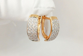 Зологтые серьги с Фианитами