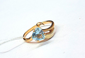 Золотое кольцо с топазом 16,5р