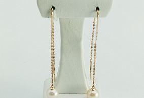 Золотые серьги с жемчугом