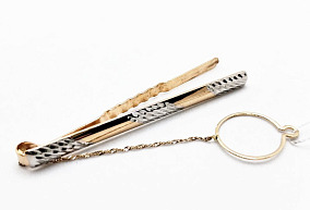 Золотой зажим для галстука Золотой зажим для галстука