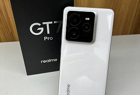 Сотовый телефон  Realme GT7 Pro 16/256 ГБ 