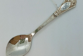 Серебряная ложка