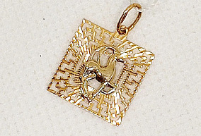 Золотая подвеска