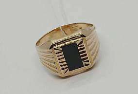 Золотая печатка с фианитом 20,5 р-р