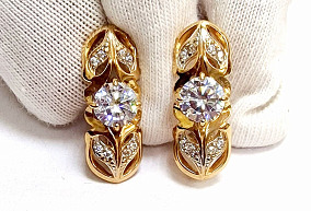 Золотые серьги с фианитами 