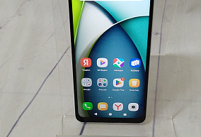 Сотовый телефон , Xiaomi Redmi A3x 3 ГБ 64 ГБ Потёртости на камере и корпусе  Чехо