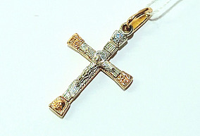  Золотая подвеска с бриллиантом