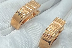 Золотые серьги 585