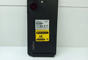 Сотовый телефон , realme Note 60x  64 ГБ Местами мелкие царапины Чехол, коробка