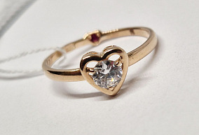  Золотое кольцо с рубином и фианитом 16 р-р