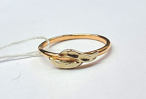 Женское золотое кольцо