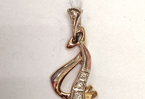 Золотая повеска с бриллиантом