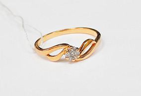 Золотое кольцо с бриллиантами р-р 17