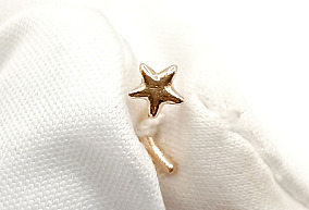 Золотой пирсинг