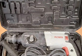 Перфоратор , Ресанта П28-800К Следы пользования Кейс, документы,ручка,насалки