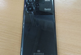 Сотовый телефон (мелк.) Xiaomi Redmi Note 13 Pro 5G 12 512 Мелкие потёртости Без всего