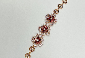 Браслет с синтетическим камнем Гранат Браслет с синтетическим камнем Гранат