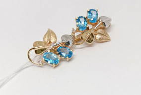Золотая брошь с Бриллиантами,Топазами